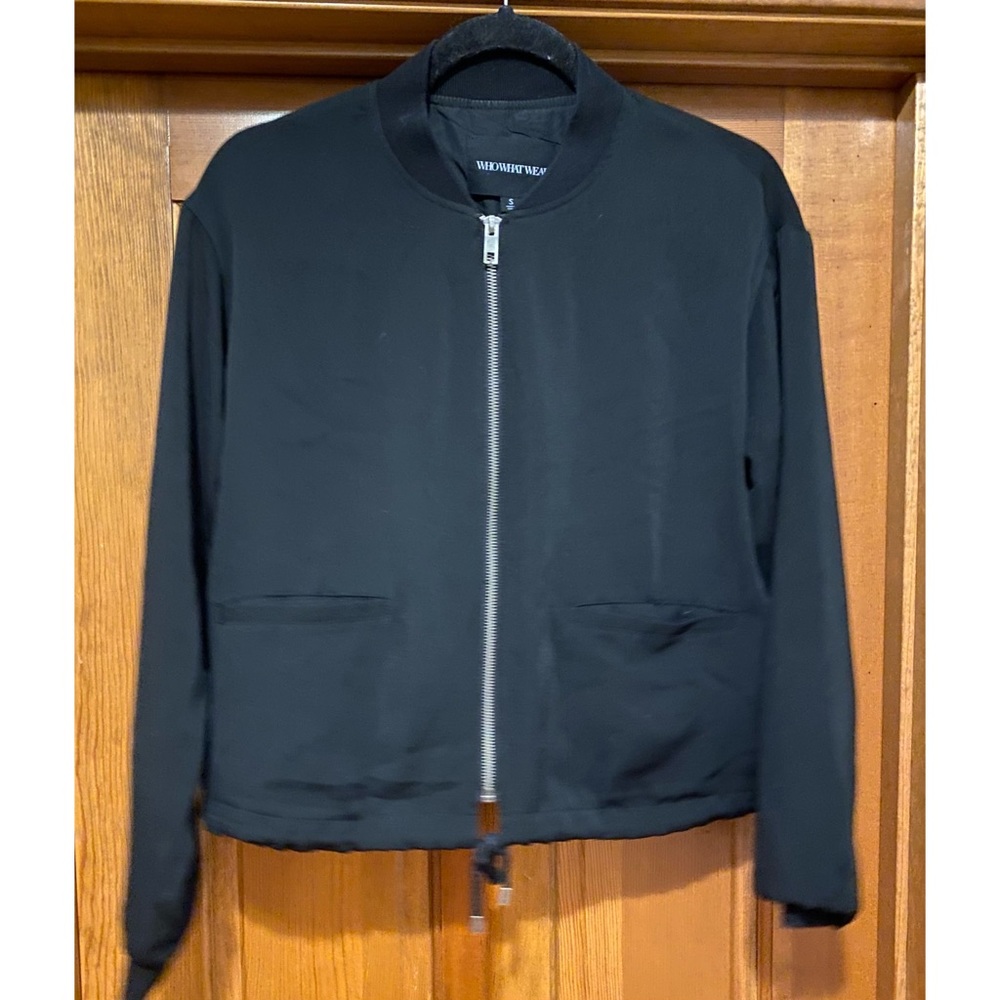 Bomber jacket